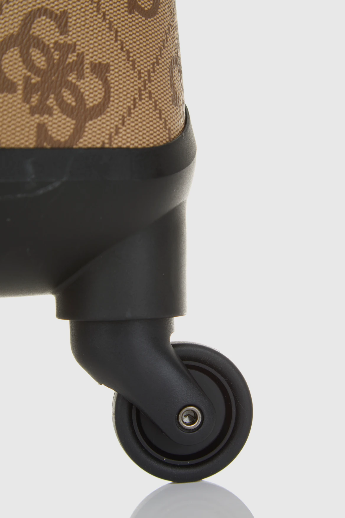 Guess Berta 56cm Suitcase - Image 6