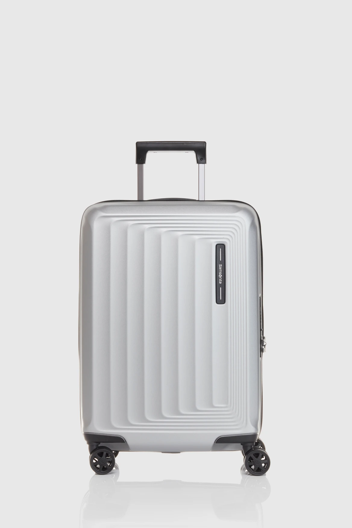 Samsonite Nuon 55cm Suitcase - Image 4