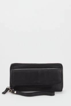 Gwen Leather Wristlet