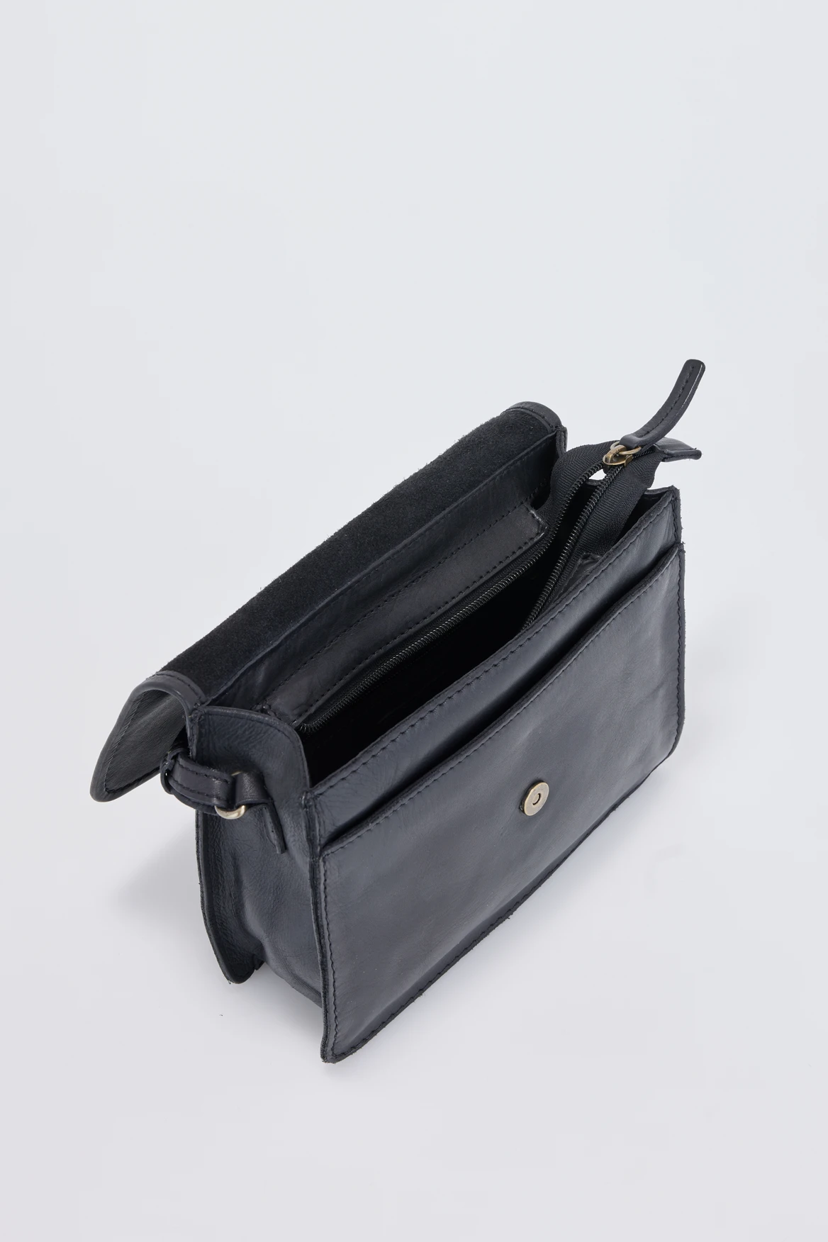 Gwen Leather Stitch Flapover Bag - Image 3