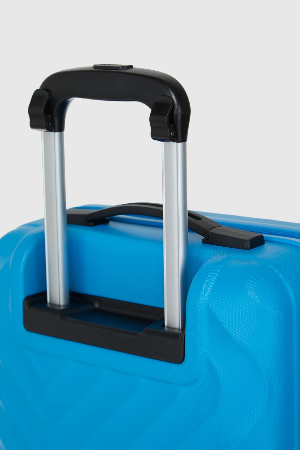 American Tourister Senna 55cm Suitcase - Image 6